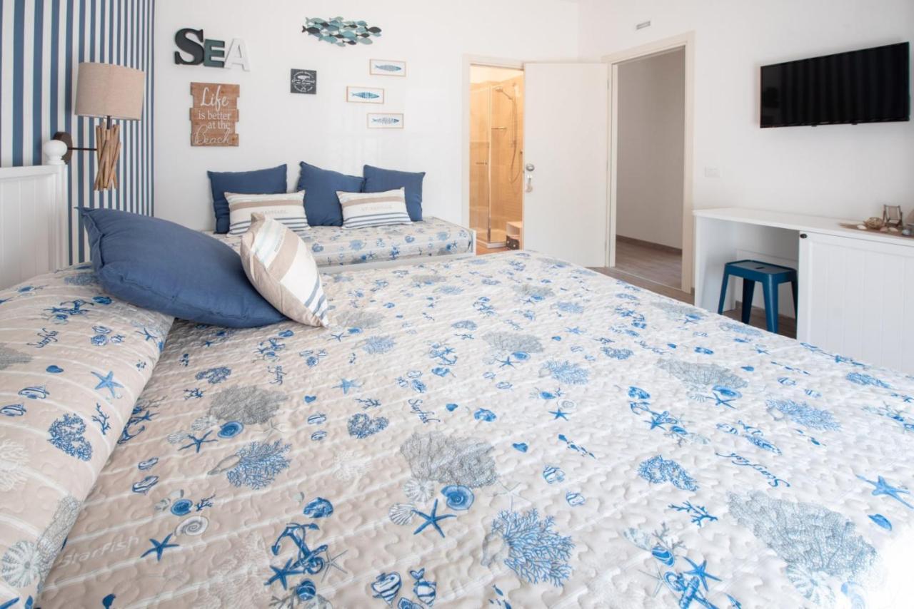 Dimora Dei Sogni Bed & Breakfast ชิวิตาโนวา มาร์เค ภายนอก รูปภาพ